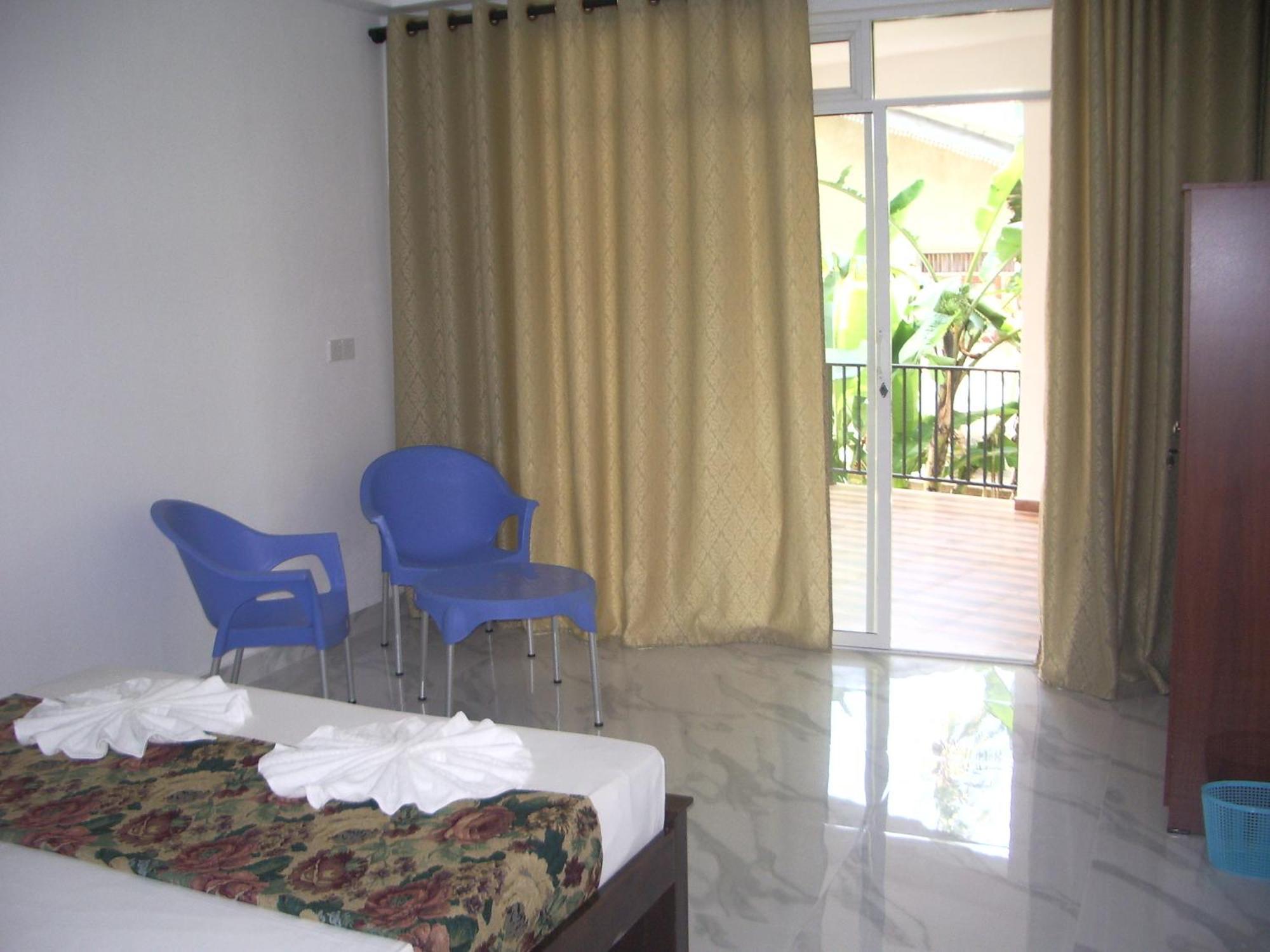 Hotel "Diana" Hikkaduwa Pokoj fotografie